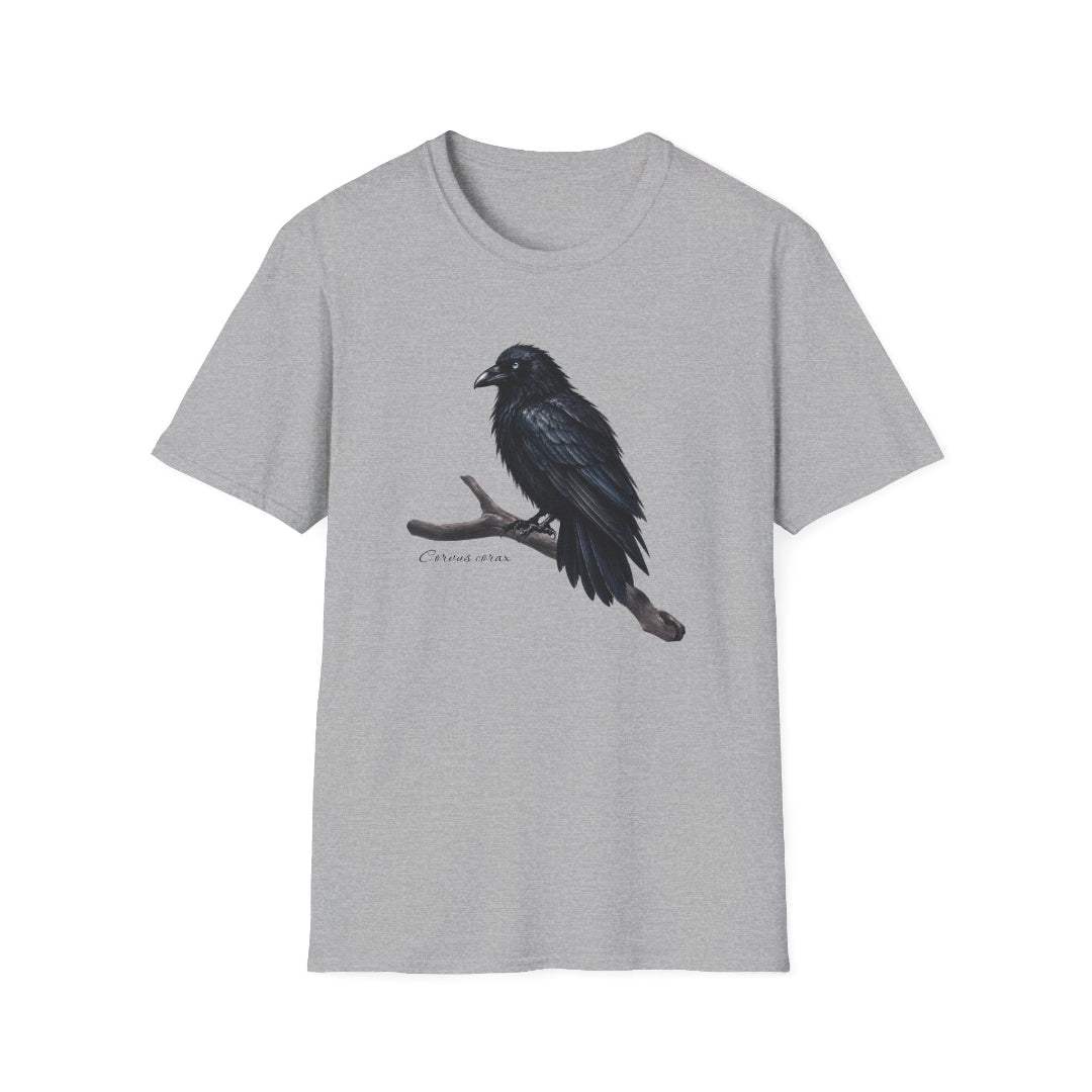 Hippuli brändin harmaa unisex puuvillainen t-paita, jossa on maalattu kuva puunoksalla istuvasta Corvus corax -korpista.