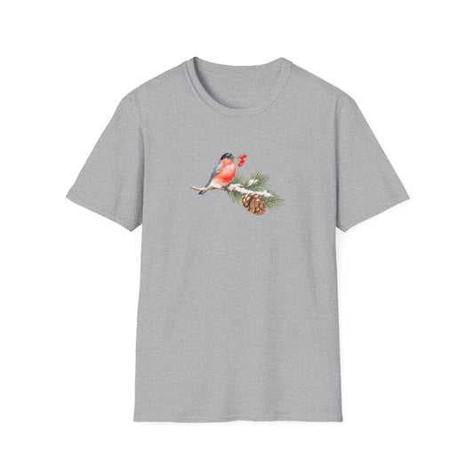 Hippuli brändin vaaleanharmaa unisex t-paita jossa on punatulkku havunoksalla pihlajanmarjan oksa suussa. 